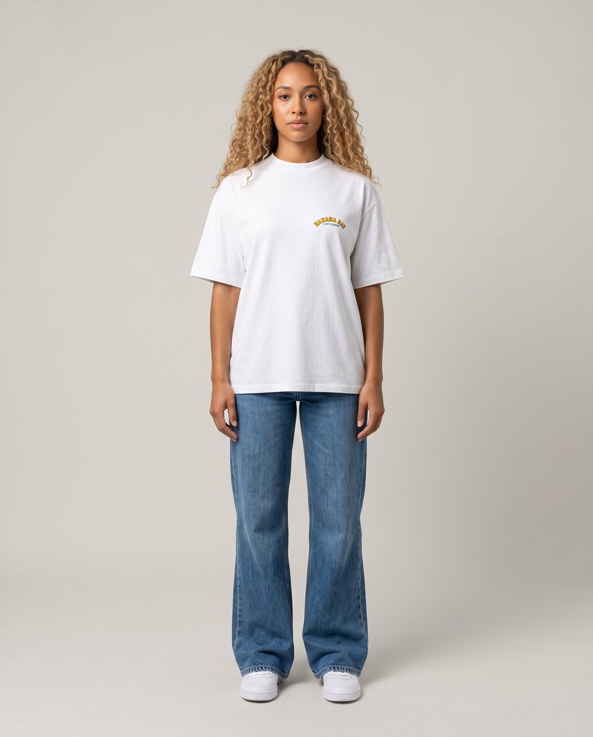 BANANA BAY - WHITE OVERSIZE TEE
