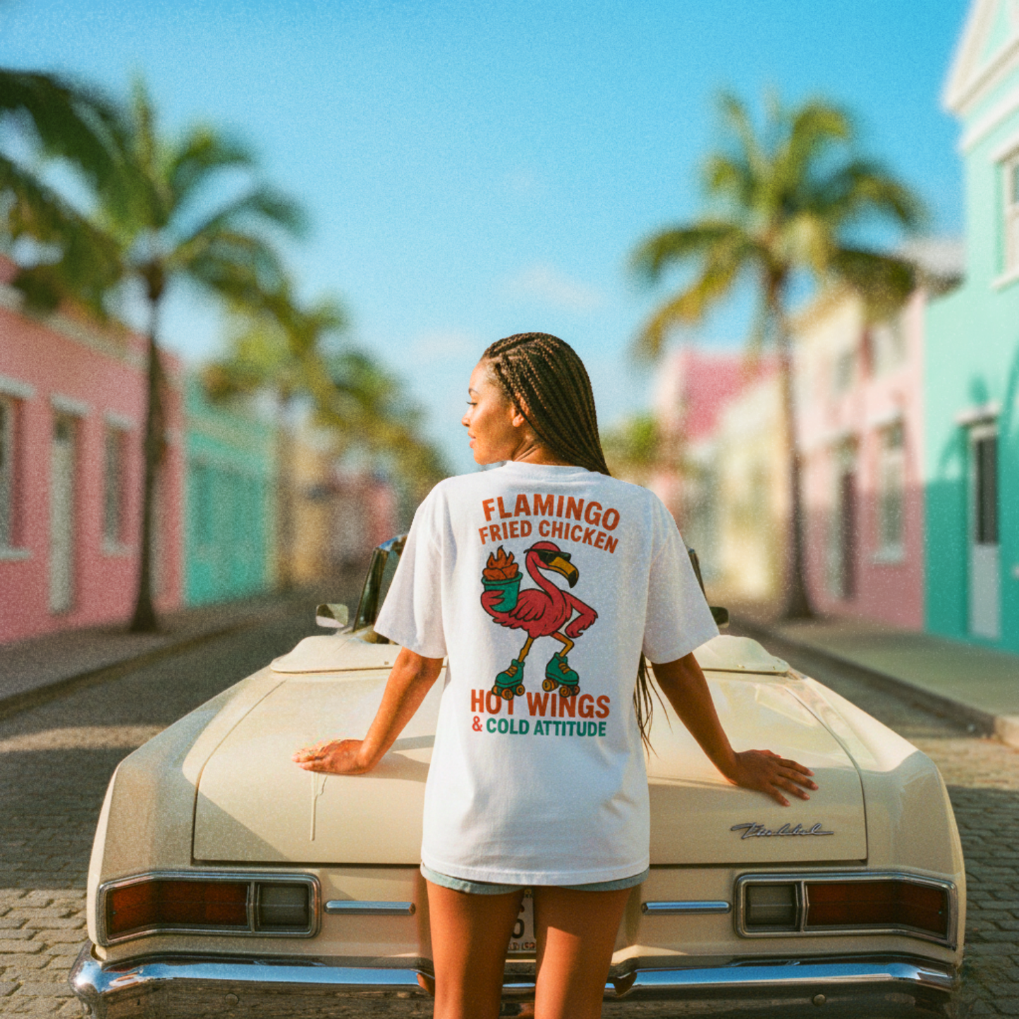 FLAMINGO FRIED CHICKEN - WHITE OVERSIZE TEE